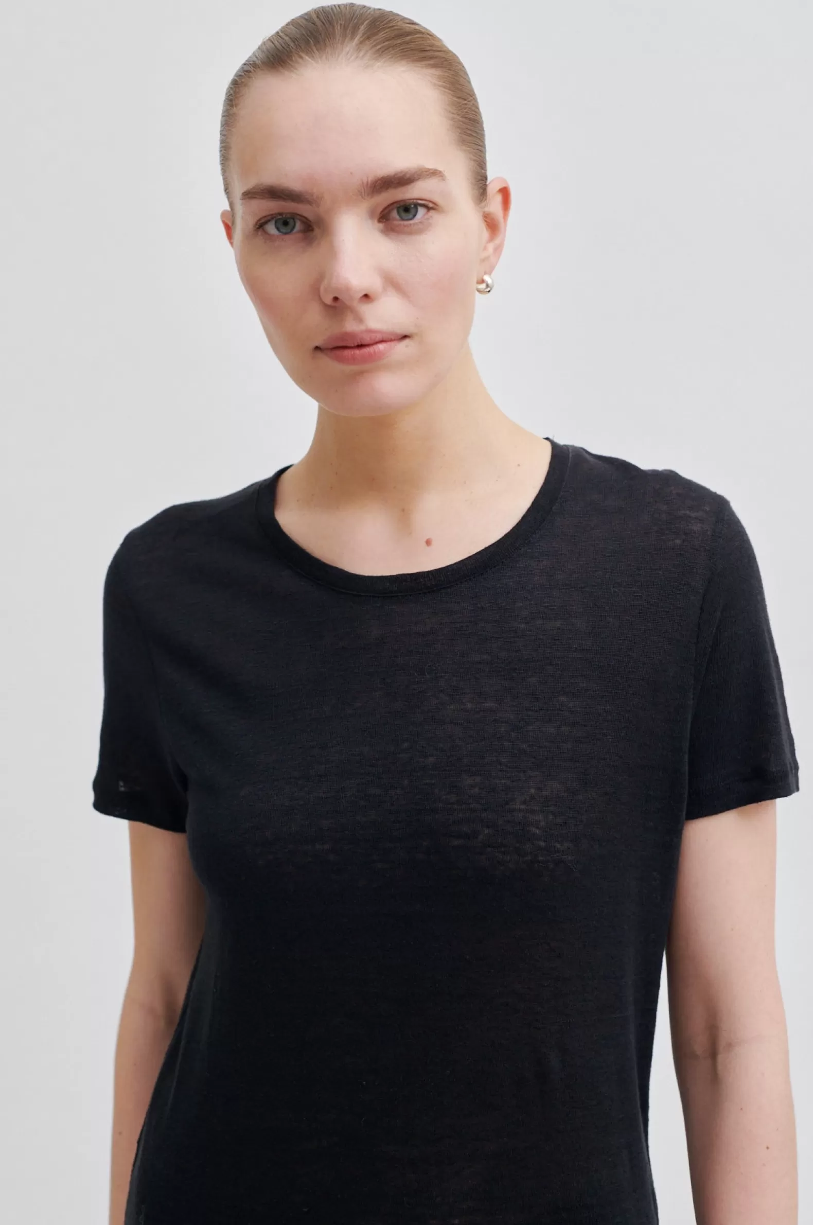 Second Female Peony O-Neck Tee- Tops And T-shirts